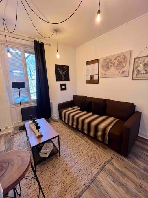 Apartment Peaceful Near Insead And Castle *